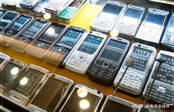 昔日風光無限的 山寨機 大佬,老婆卷錢跑路后怎么樣了